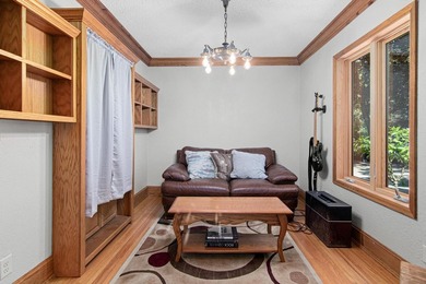 Situated on over an acre of land with views of the Mississippi - photo 11