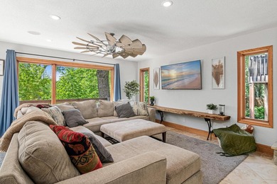 Situated on over an acre of land with views of the Mississippi - photo 25