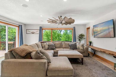 Situated on over an acre of land with views of the Mississippi - photo 26