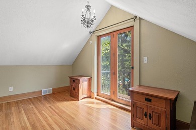 Situated on over an acre of land with views of the Mississippi - photo 30