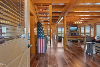 Stunning Mountain & Lake View Retreat Near Douglas Lake: Proven - photo 4