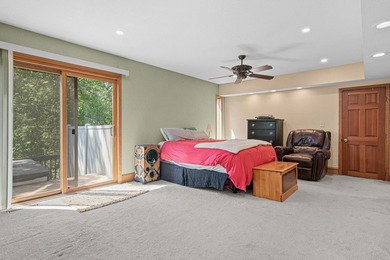 Situated on over an acre of land with views of the Mississippi - photo 34