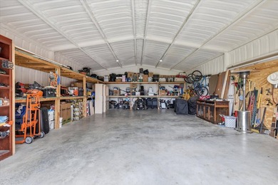Experience the best of country living just minutes from Lake Ray - photo 35