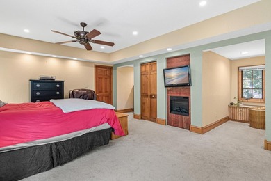 Situated on over an acre of land with views of the Mississippi - photo 37