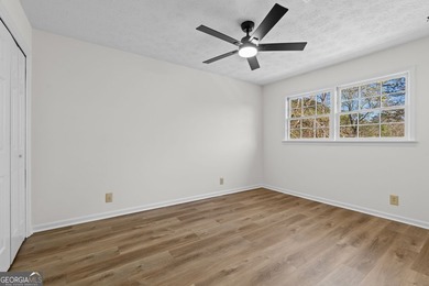 Welcome to your lakefront retreat on beautiful Lake Tobesofkee - photo 42