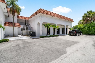 Introducing a prime opportunity for office building investors in - photo 2
