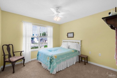Welcome to this beautifully maintained 3-bedroom, 2-bath home - photo 44