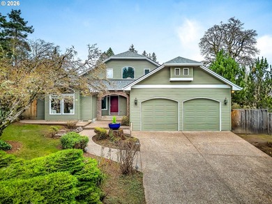 (private lake, pond, coastal) Home For Sale in Milwaukie Oregon