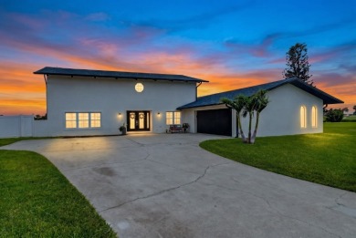 Florida Space Coast Barrier Island Golf Course Home
Sun, Surf, S - photo 46