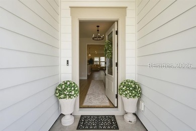 Better than new, move-in ready home in Malind Bluff Waterfront - photo 6