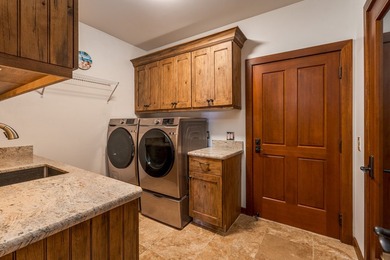 IOLANI- Owner highly motivated to sell this legacy hawaiian - photo 16