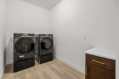 Beautifully designed CBS New Construction Home with modern style - photo 16
