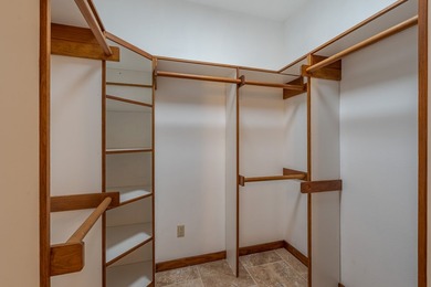 IOLANI- Owner highly motivated to sell this legacy hawaiian - photo 22
