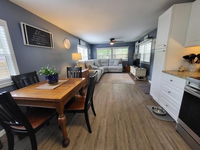 PRICE REDUCED!! Seller motivated. Fully remodeled and move-in - photo 4