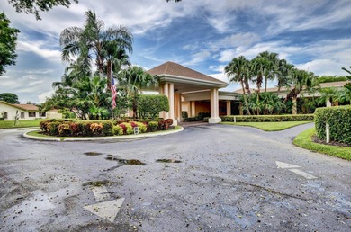 Discover the perfect blend of comfort and convenience in this - photo 30