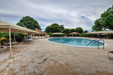 Discover the perfect blend of comfort and convenience in this - photo 36