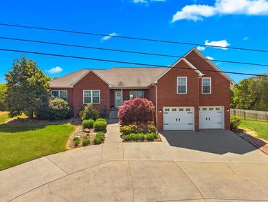 Welcome to your dream home in the highly sought-after Historic - photo 1