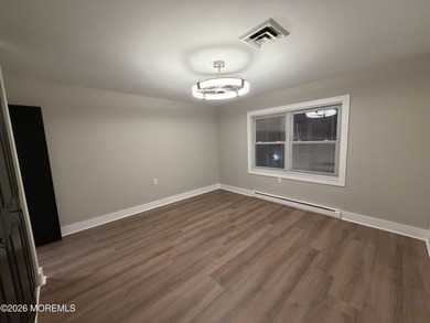 The Baronet you've been waiting for is finally on the market! - photo 41