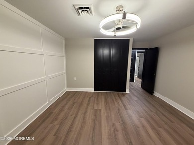 The Baronet you've been waiting for is finally on the market! - photo 42