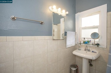 Stunning Victorian. Nob Hill Location. Many original details of - photo 44