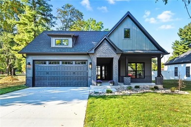 Ohio River Home Active Under Contract in Jeffersonville Indiana