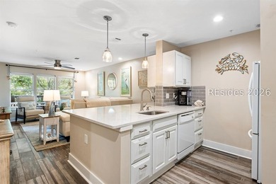 Beautiful and completely renovated, this stylish 1-bedroom villa - photo 6