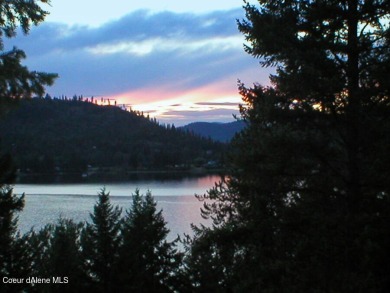 Lake Home For Sale in Cocolalla, Idaho