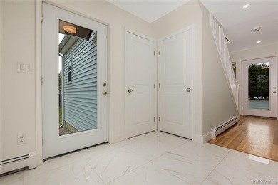 Welcome to this beautifully renovated 4-bedroom, 2.5-bath home - photo 12