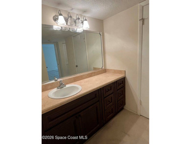 You don't want to miss this spacious condo located in the heart - photo 17