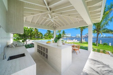 Spectacularly remodeled, unique corner estate situated on nearly - photo 27