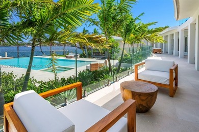 Spectacularly remodeled, unique corner estate situated on nearly - photo 31