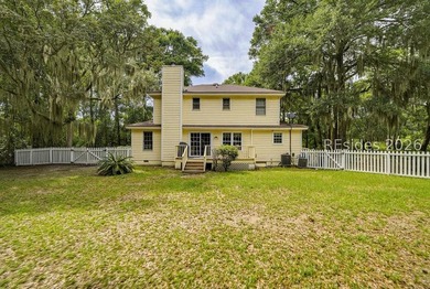 Located on Lady's Island, this two story home has a traditional - photo 2