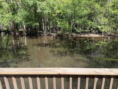 Tucked away along the river in the quiet countryside of Cordova - photo 8