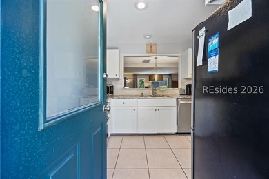 Opportunity is Calling!!! Beach Oriented Large (1,988 sq/ft) 3 - photo 9
