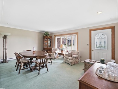 Opportunity knocks!! Put your ideas to work in this rare find in - photo 9