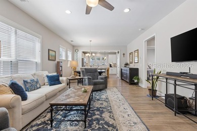 Wonderful Taft Street model on a lagoon with Walk up Attic! - photo 6