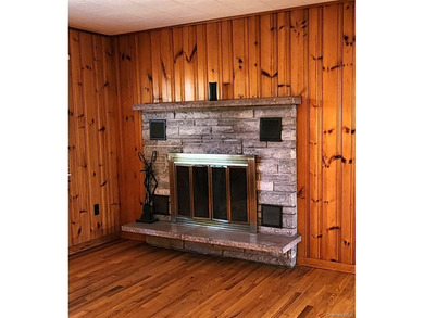Private Smallwood Oasis! This three bedroom, one full and one - photo 11
