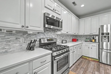 ***VA ASSUMABLE LOAN AT 3.75% FOR VA ELIGIBLE BUYERS*** This - photo 12