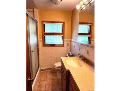 Private Smallwood Oasis! This three bedroom, one full and one - photo 17