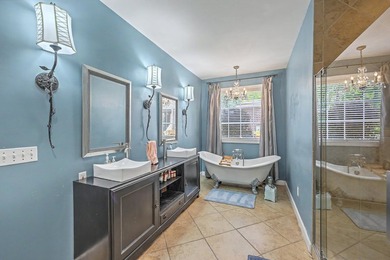 ***VA ASSUMABLE LOAN AT 3.75% FOR VA ELIGIBLE BUYERS*** This - photo 19