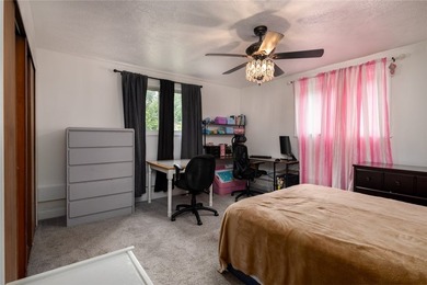 If you're searching for a home that's cute as a button, move-in - photo 24