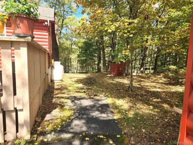 Private Smallwood Oasis! This three bedroom, one full and one - photo 24