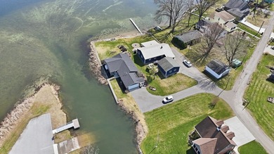 This beautiful lakefront ranch has everything sought after in a - photo 25