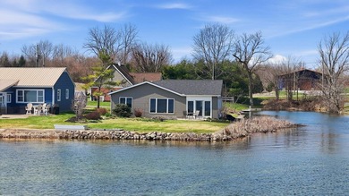 This beautiful lakefront ranch has everything sought after in a - photo 28