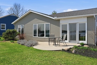This beautiful lakefront ranch has everything sought after in a - photo 33