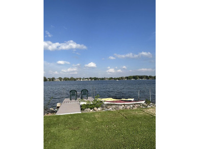 This beautiful lakefront ranch has everything sought after in a - photo 34