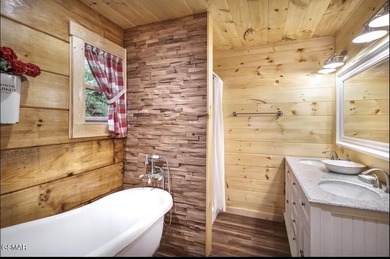 One of the most tightly held riverfront pockets in Gatlinburg. A - photo 4