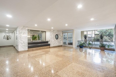Beautiful 2 bedroom/ 2 bathroom coop with terrace. Brand new - photo 4