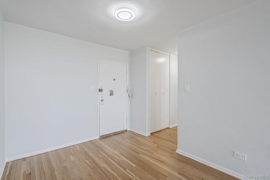 Beautiful 2 bedroom/ 2 bathroom coop with terrace. Brand new - photo 8