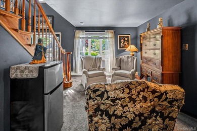 Discover the possibilities in this spacious 4-bedroom - photo 7